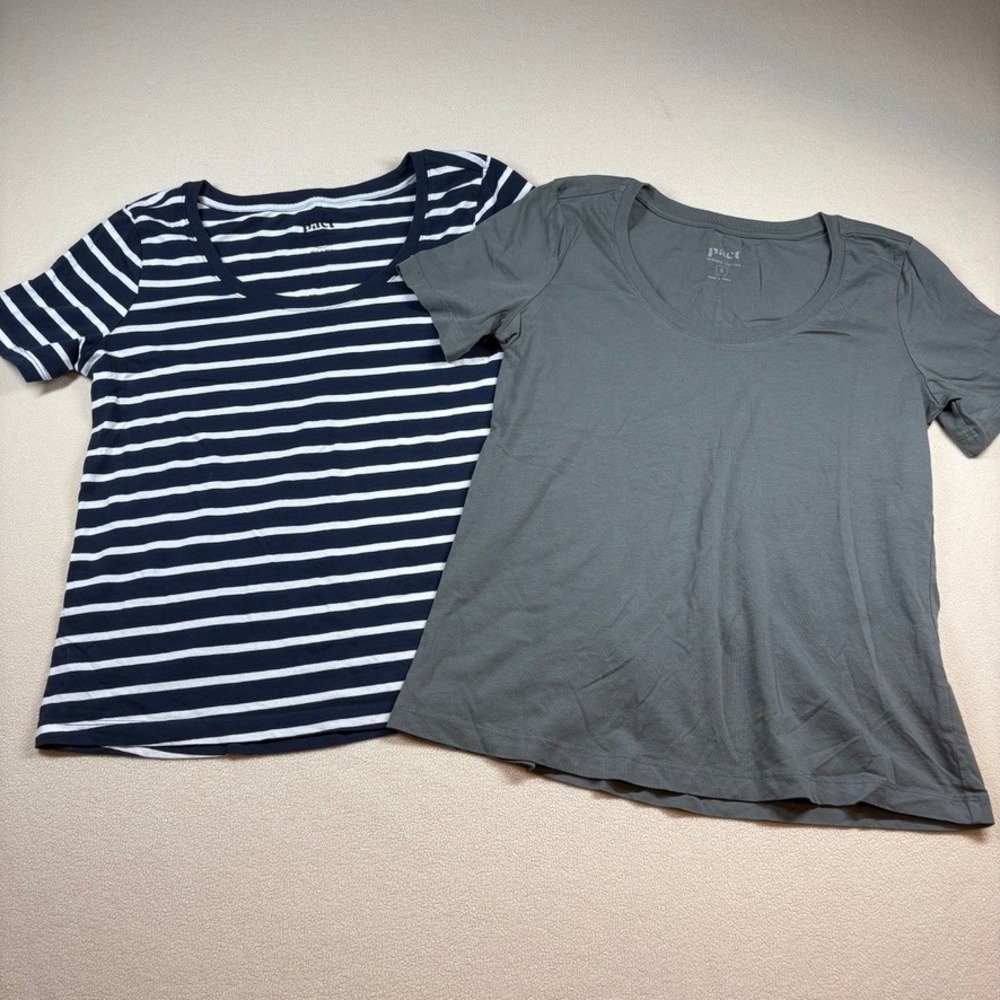 Pact Organic Cotton T-Shirt Bundle 2pk Womens Small Scoop Neck Capsule Clean